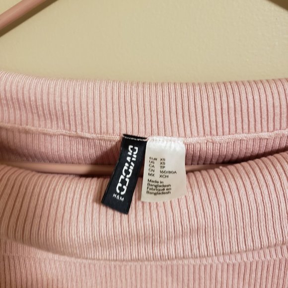 Crop top - Picture 3 of 3